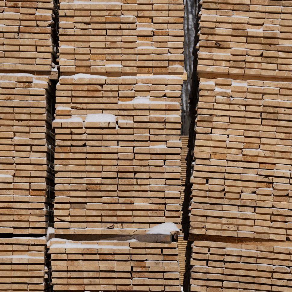 California builders say few alternatives to ºÚÁϳԹÏÍø timber, despite tariff threat